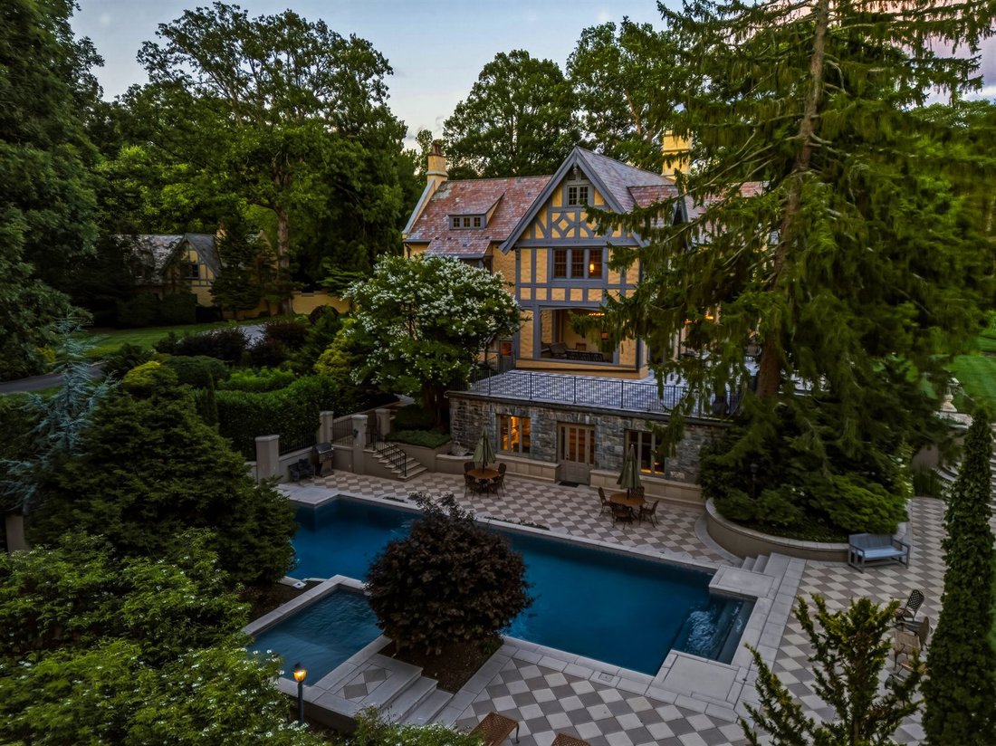 House in Asheville, North Carolina, United States 4 - 18332227