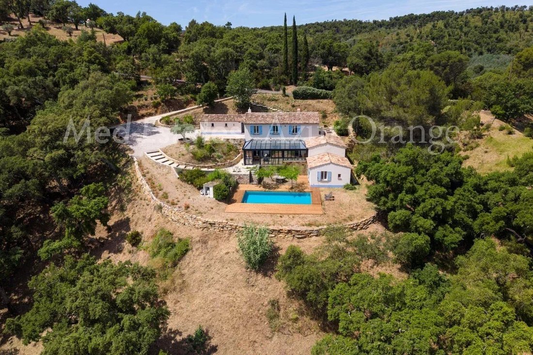 Villa in Grimaud, Provence-Alpes-Côte d'Azur, France 4 - 18260640