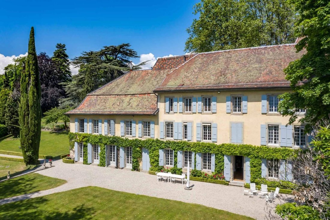 Anwesen in Aubonne, Waadt, Schweiz 3 - 15623694