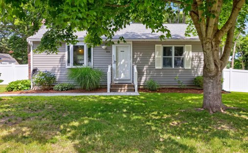 House in Barnstable, Massachusetts, United States 1