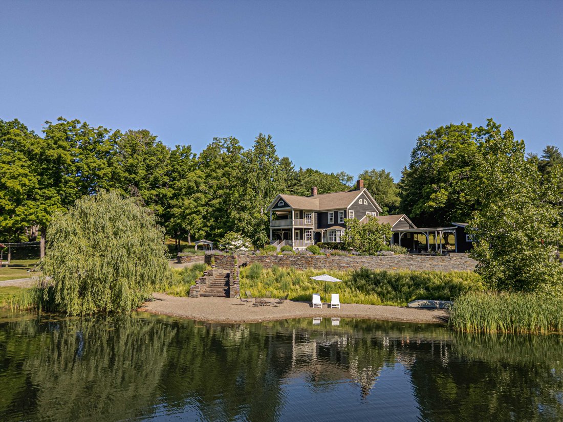 House in Hollowville, New York, United States 3 - 15850888