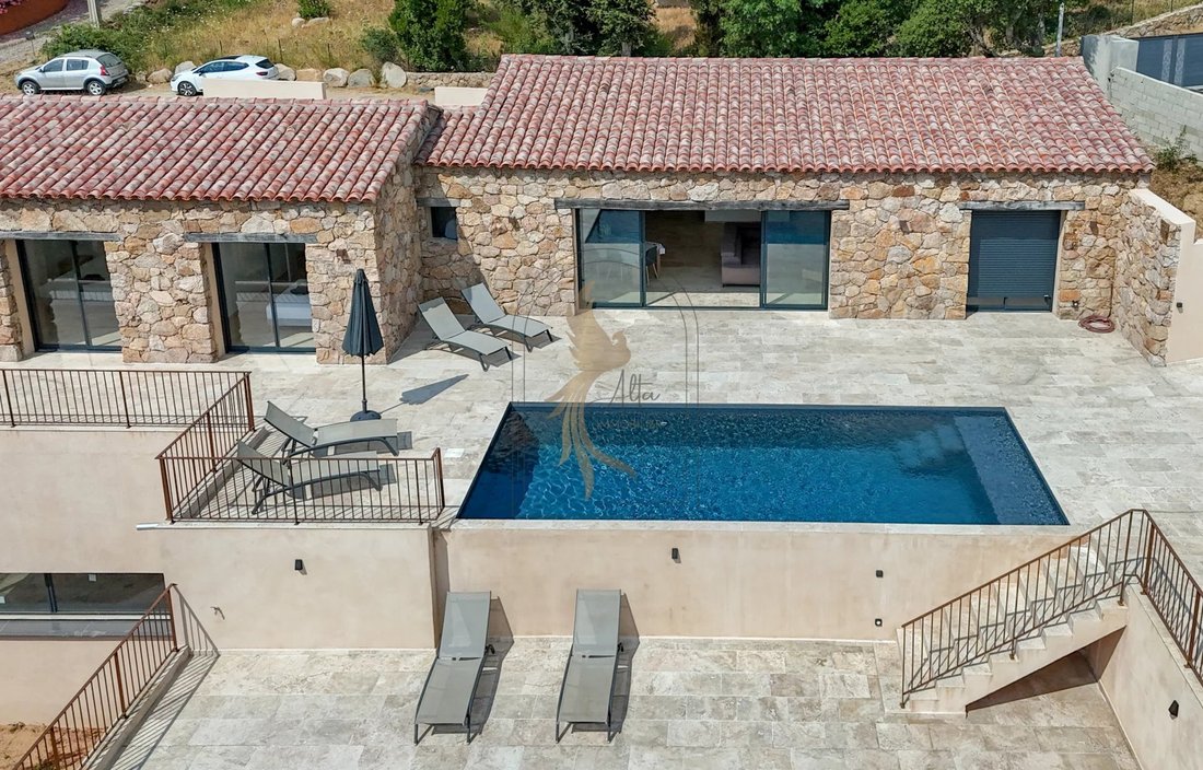 Villa in Sari-Solenzara, Corsica, France 1 - 15155296