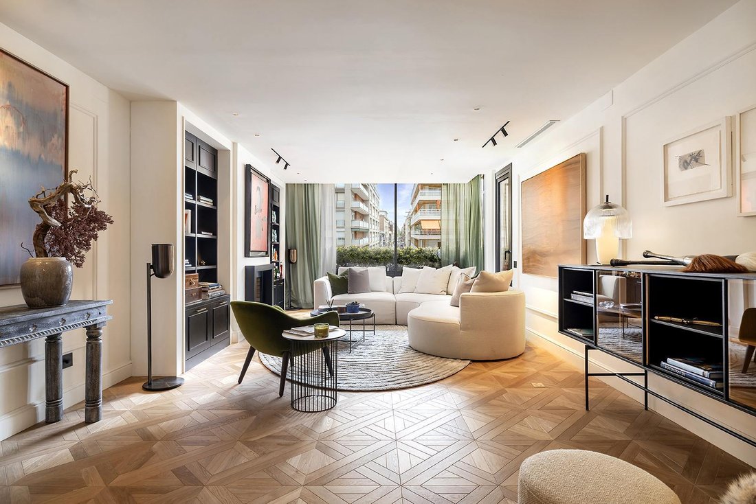 Apartment in Sarrià-Sant Gervasi, Barcelona, Spain 3 - 18327985