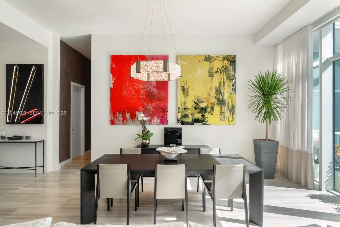 Condo in Miami Beach, Florida, United States 3 - 18331648
