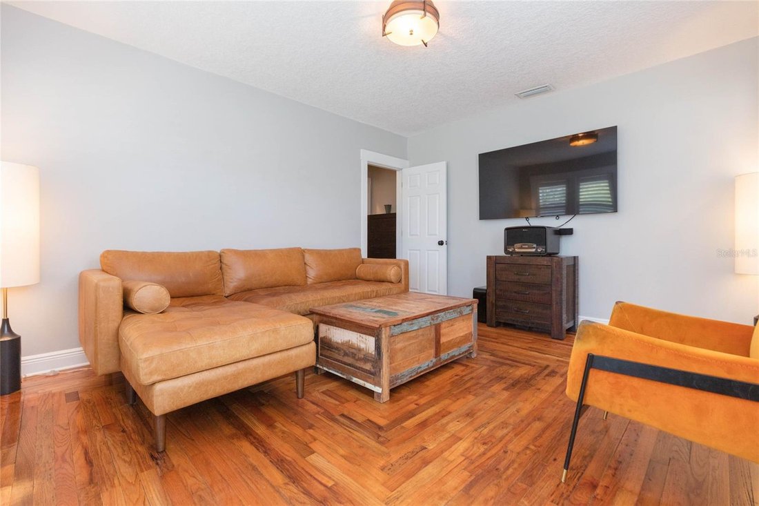 House in Tampa, Florida, United States 5 - 18327331
