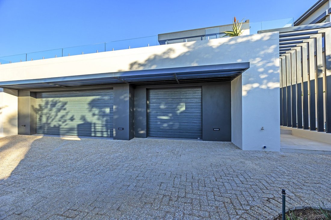 House in East-Rural, Cape Town, South Africa 4 - 18331709