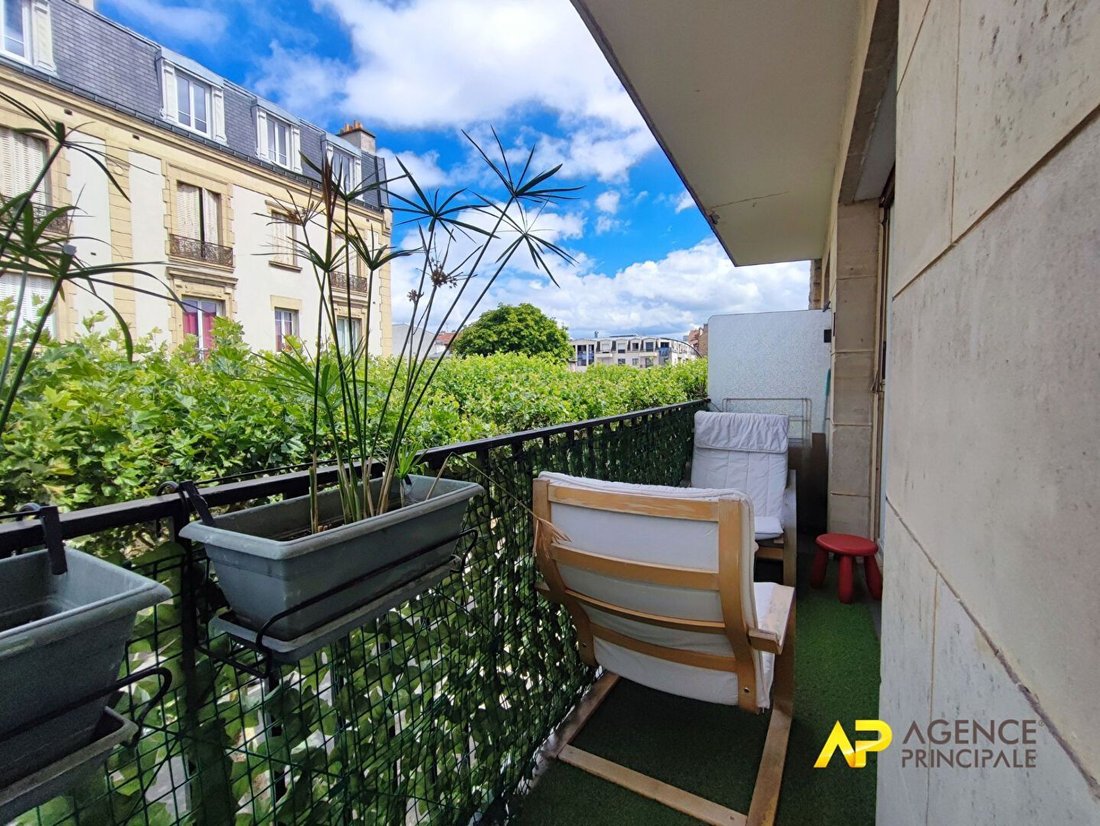 Apartment in Souvenir Français, La Garenne-Colombes, France 2 - 18327853