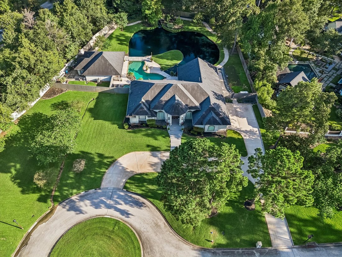 House in Humble, Texas, United States 1 - 18331935