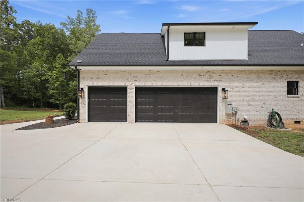 House in Madison, North Carolina, United States 4 - 18330345