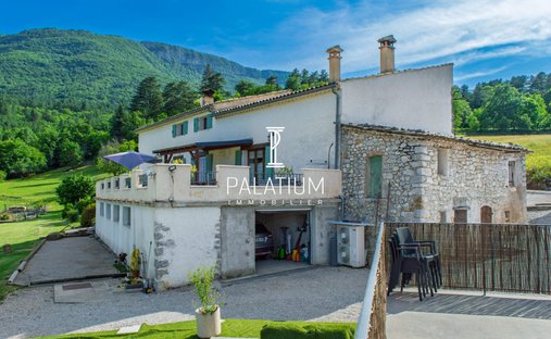 House in Noyers-sur-Jabron, Provence-Alpes-Côte d'Azur, France 1