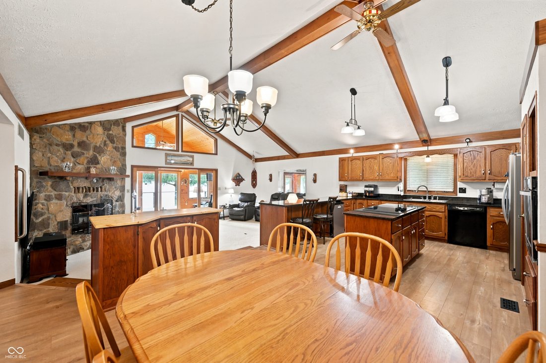 House in Coatesville, Indiana, United States 2 - 18329231