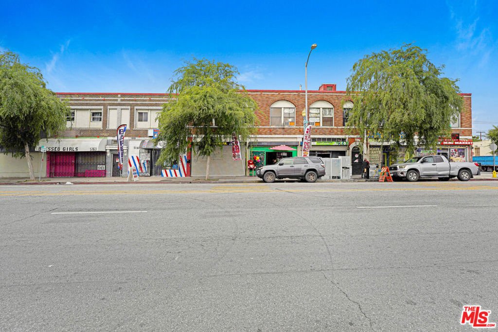 Los Angeles, California, United States 1 - 18329649