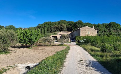 House in Grignan, Auvergne-Rhône-Alpes, France 1