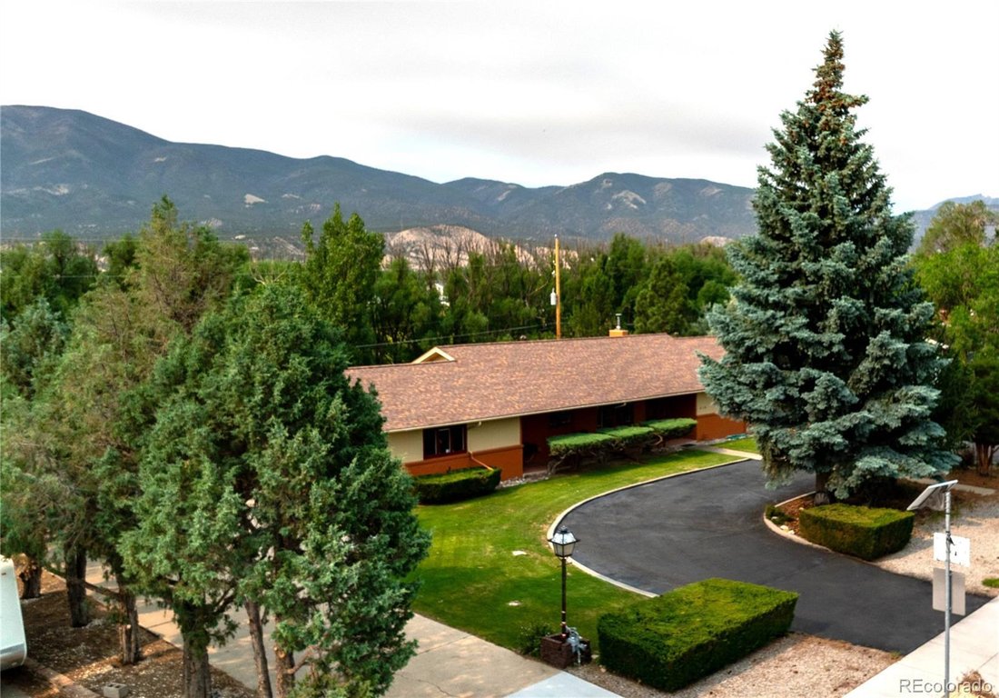 House in Salida, Colorado, United States 2 - 18331873