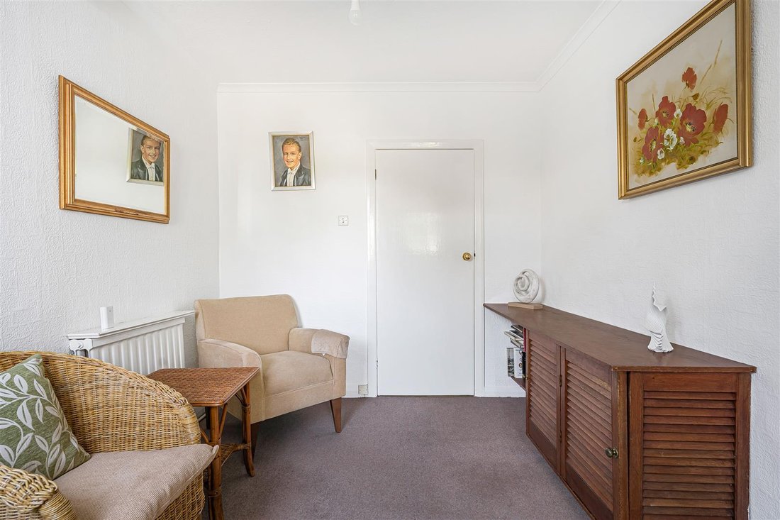 House in Kingston Upon Thames, Royal Borough of Kingston upon Thames, England 4 - 18326827