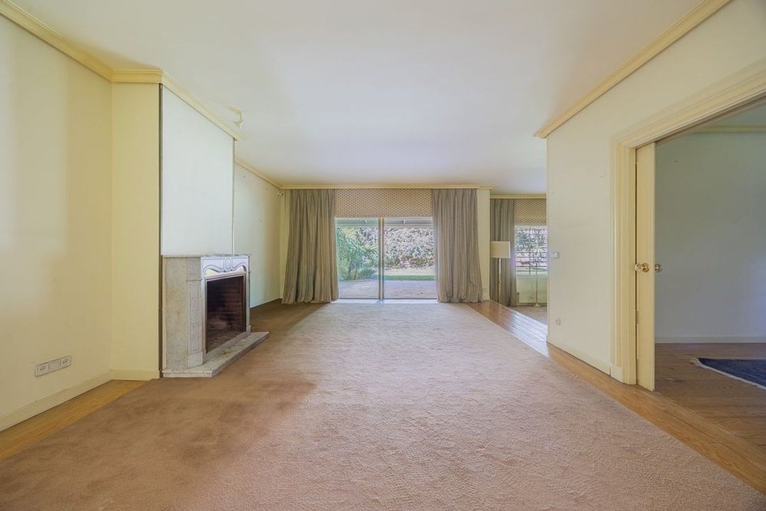 Townhouse in Fuencarral-El Pardo, Madrid, Spain 5 - 18329421