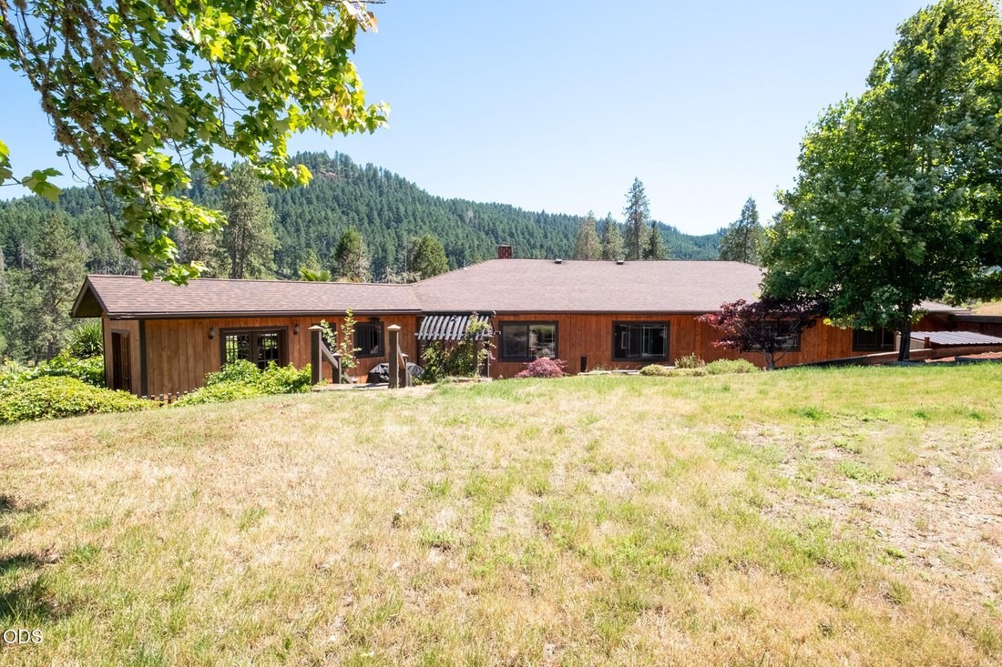 House in Roseburg, Oregon, United States 1 - 18326716