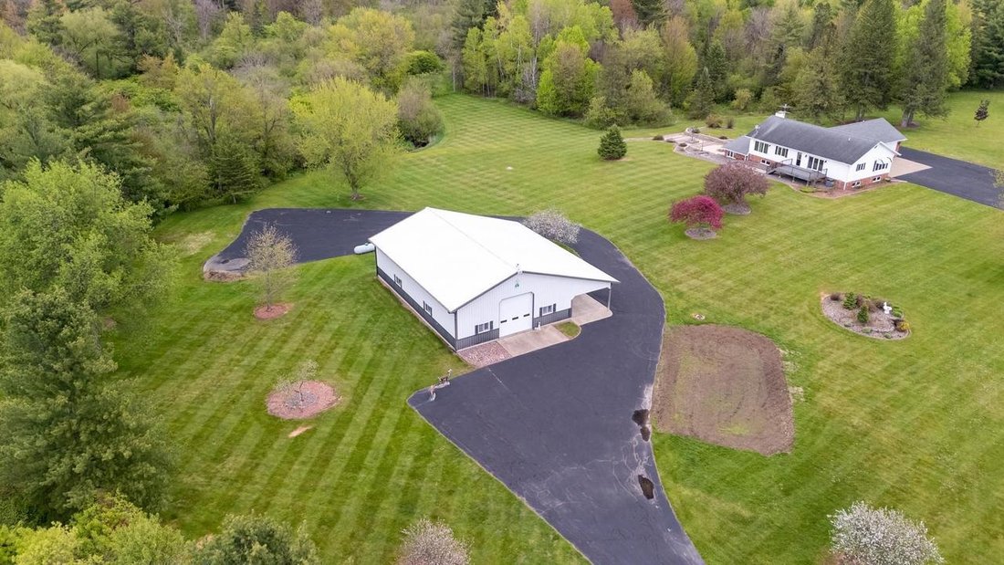 House in Marathon City, Wisconsin, United States 1 - 18013111