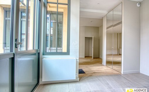 House in Domaine National du Château, Versailles, France 1