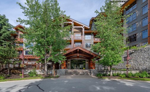 Condo in Whistler, British Columbia, Canada 1