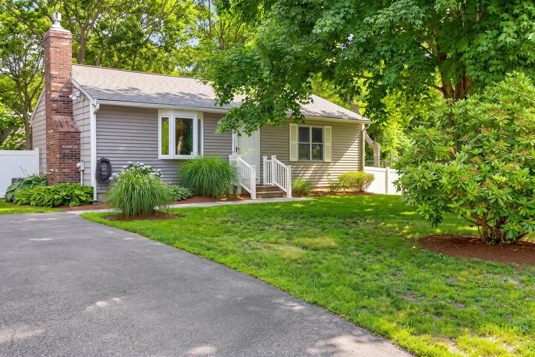 House in Barnstable, Massachusetts, United States 2 - 18326615