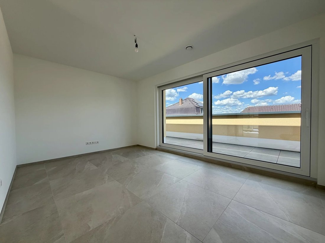 Apartment in Roeser, Luxembourg District, Luxembourg 3 - 18329082