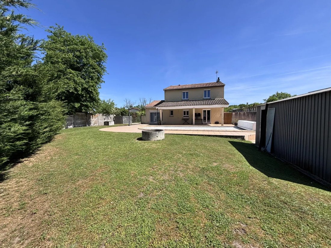 House in Mérignac, Nouvelle-Aquitaine, France 2 - 18327804