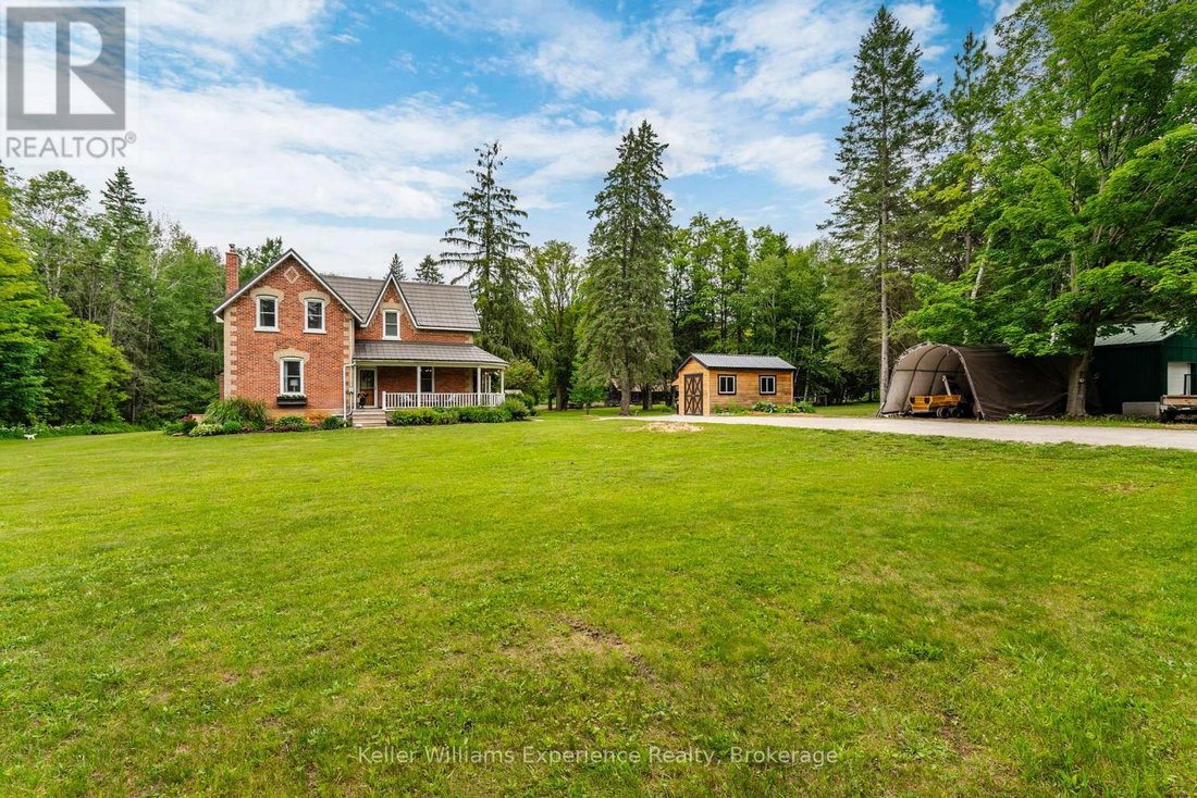 House in Springwater, Ontario, Canada 4 - 18330142