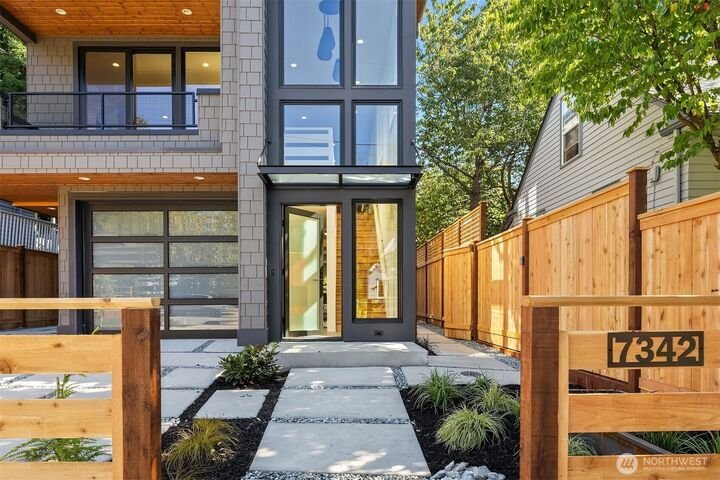 House in Seattle, Washington, United States 1 - 18332483