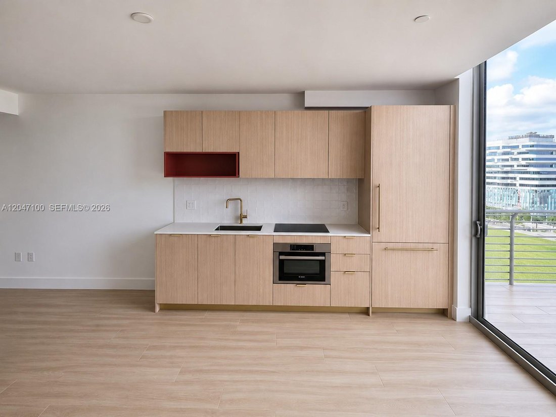 Condo in Miami, Florida, United States 4 - 18331679