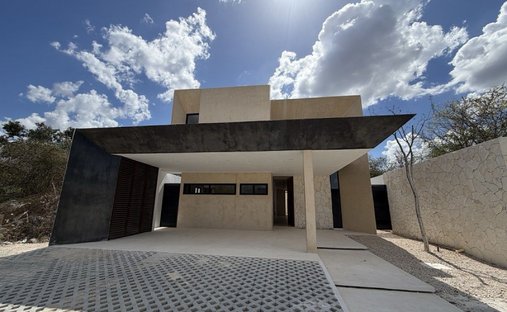 Condo in Yucatán Country Club, Yucatan, Mexico 1