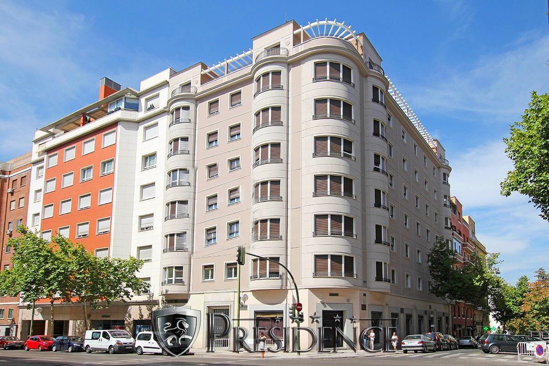 Apartment in Barrio Salamanca, Madrid, Spain 2 - 18329750