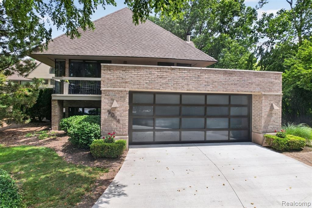 Condo in Troy, Michigan, United States 3 - 18308461