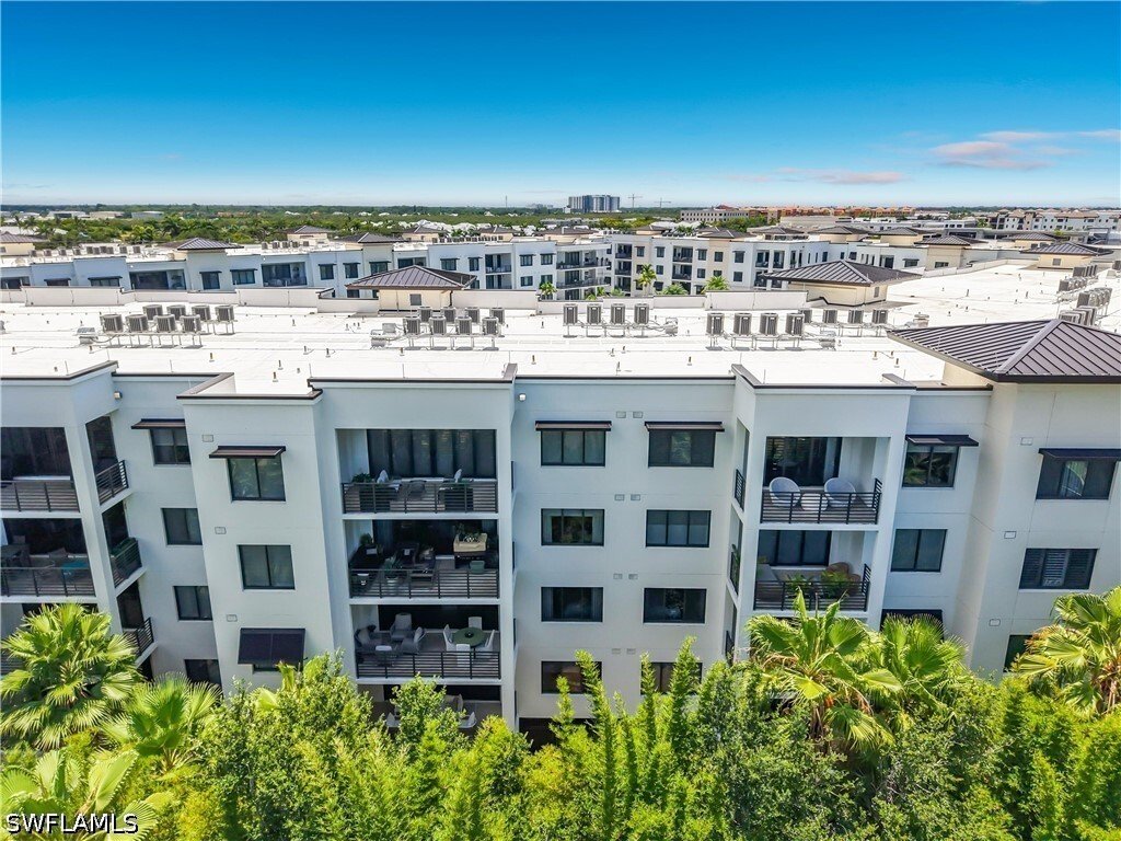 Condo in Naples, Florida, United States 5 - 18329367