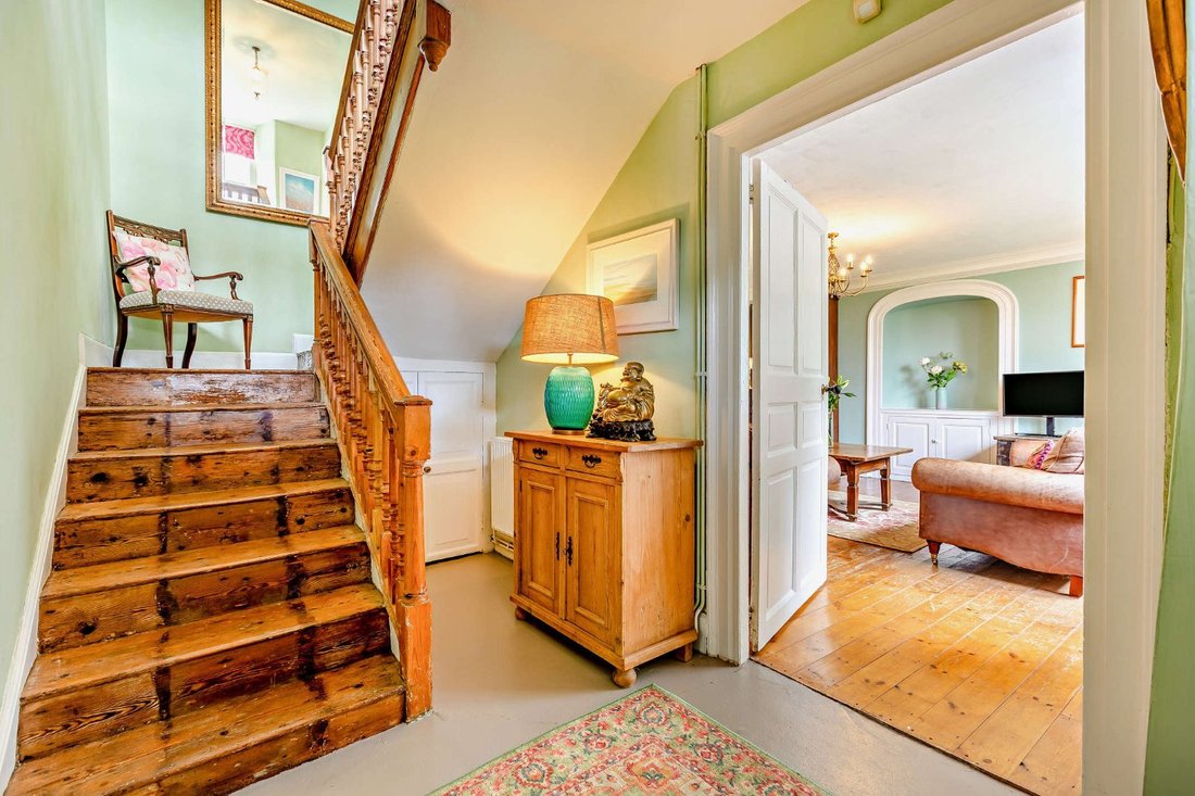 House in Devon, England 5 - 18327054