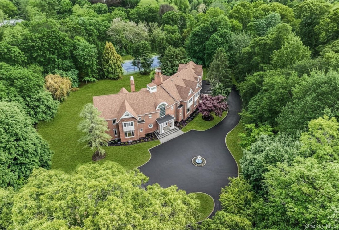 House in Old Westbury, New York, United States 1 - 18063783