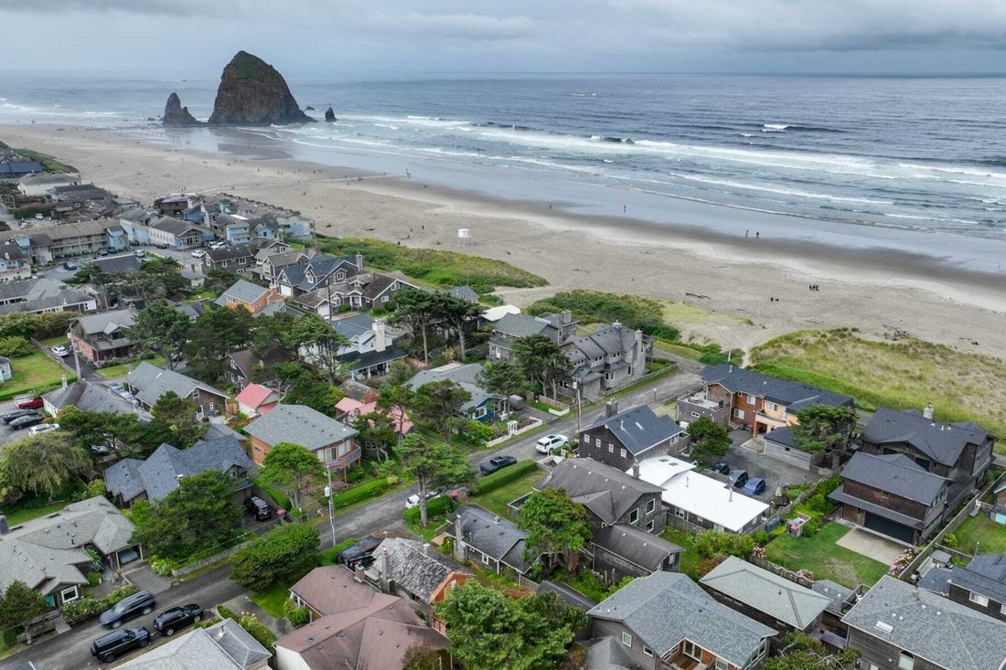 House in Cannon Beach, Oregon, United States 5 - 18328471