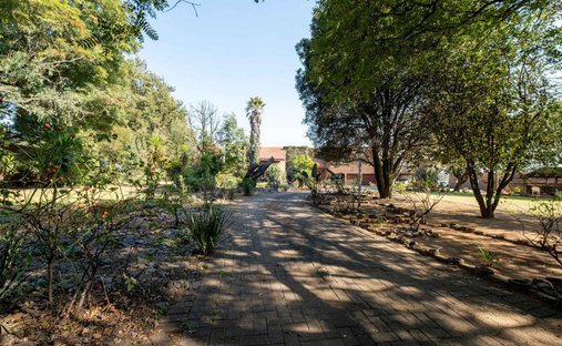 House in Kempton Park, Gauteng, South Africa 1