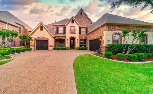 House in Plano, Texas, United States 1