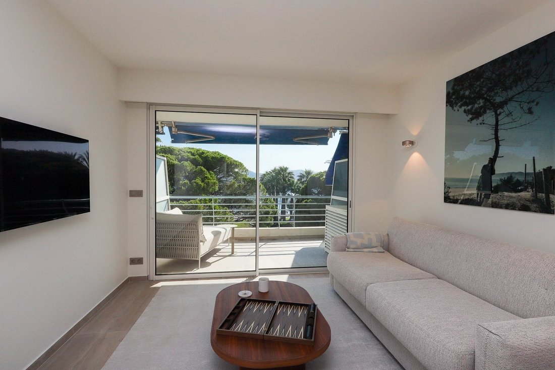 Apartment in Cannes, Provence-Alpes-Côte d'Azur, France 3 - 18328129