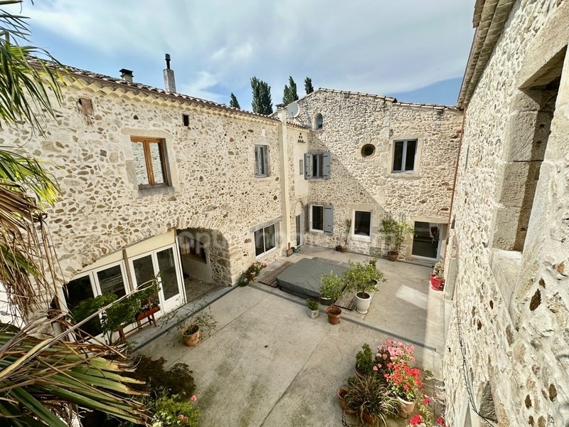 Casa en Allan, Auvernia-Ródano-Alpes, Francia 1 - 18331944