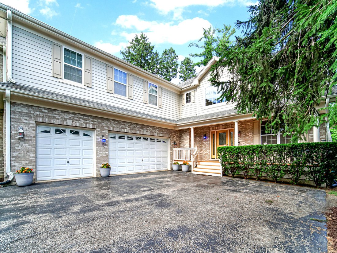 House in Palatine, Illinois, United States 2 - 18330145