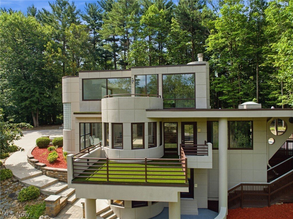 House in Strongsville, Ohio, United States 2 - 18244887