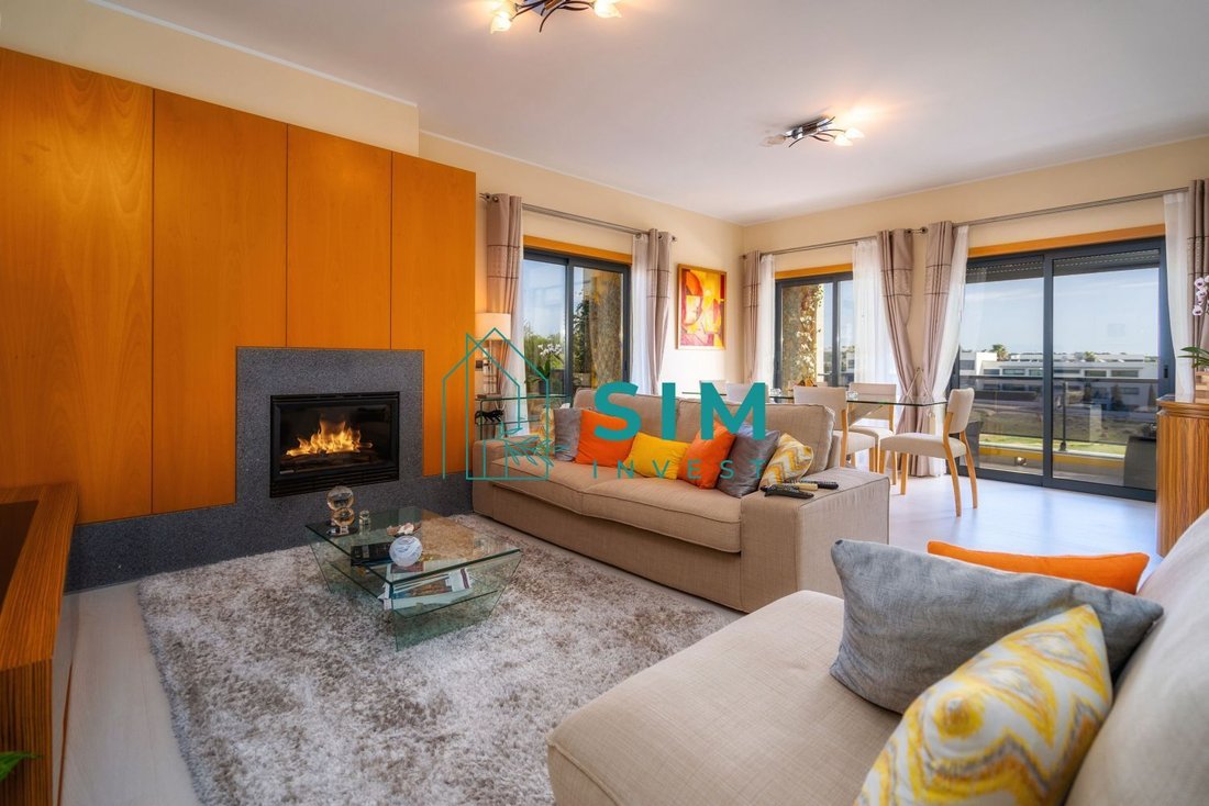 Apartment in Quarteira, Algarve, Portugal 1 - 18328596