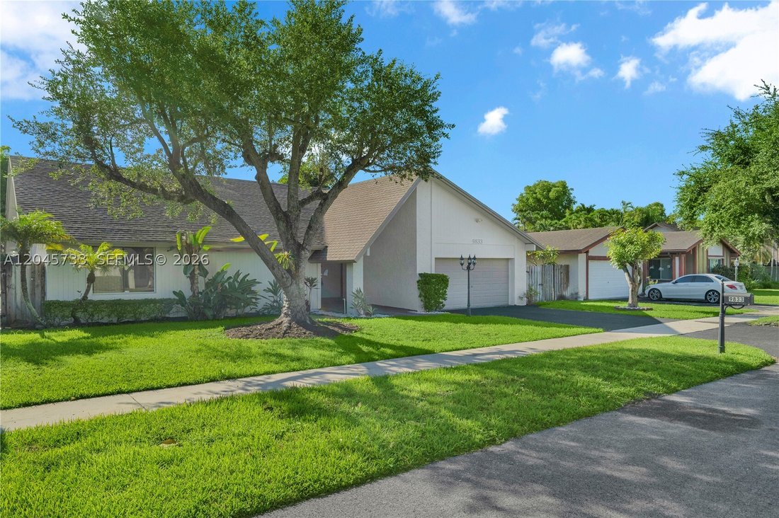 House in West Miami, Florida, United States 2 - 18330664