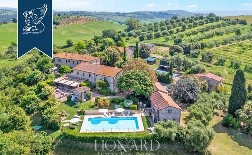 Villa a Magliano in Toscana, Toscana, Italia 1
