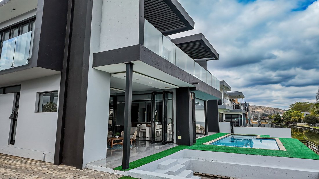 House in The Islands Estate, North West, South Africa 1 - 17830624