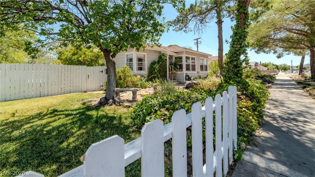 House in Boulder City, Nevada, United States 3 - 18327240