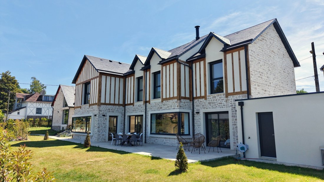House in Trouville-sur-Mer, Normandy, France 1 - 12889694