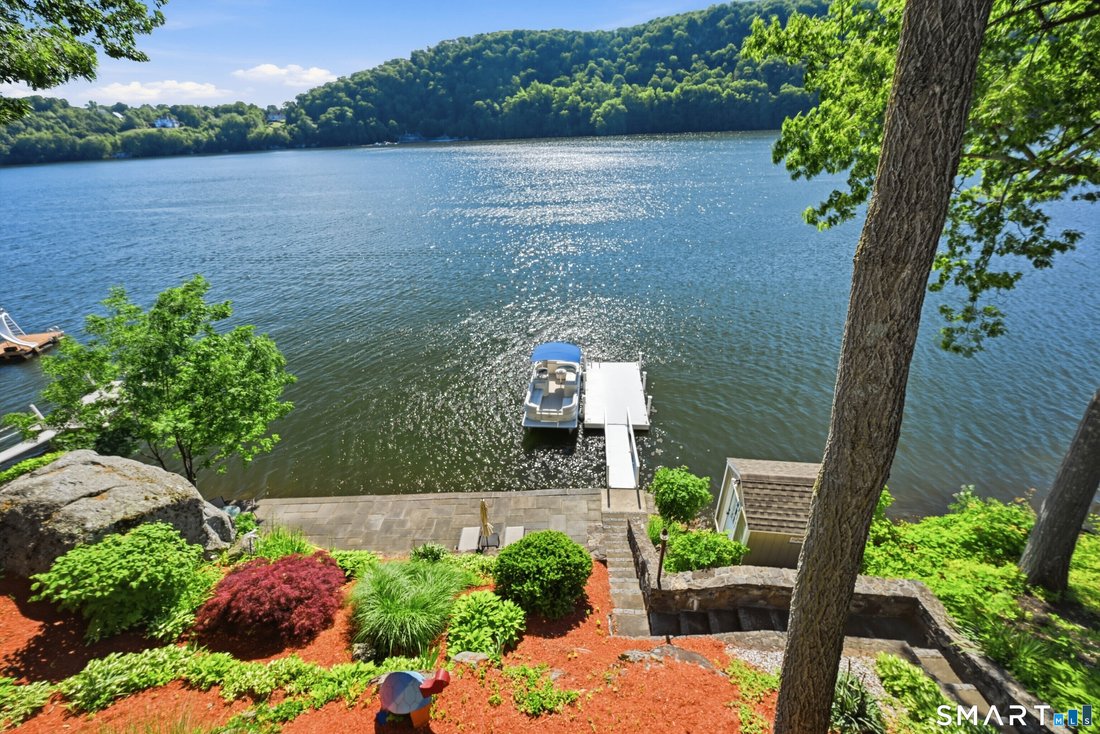 House in Danbury, Connecticut, United States 3 - 18332434